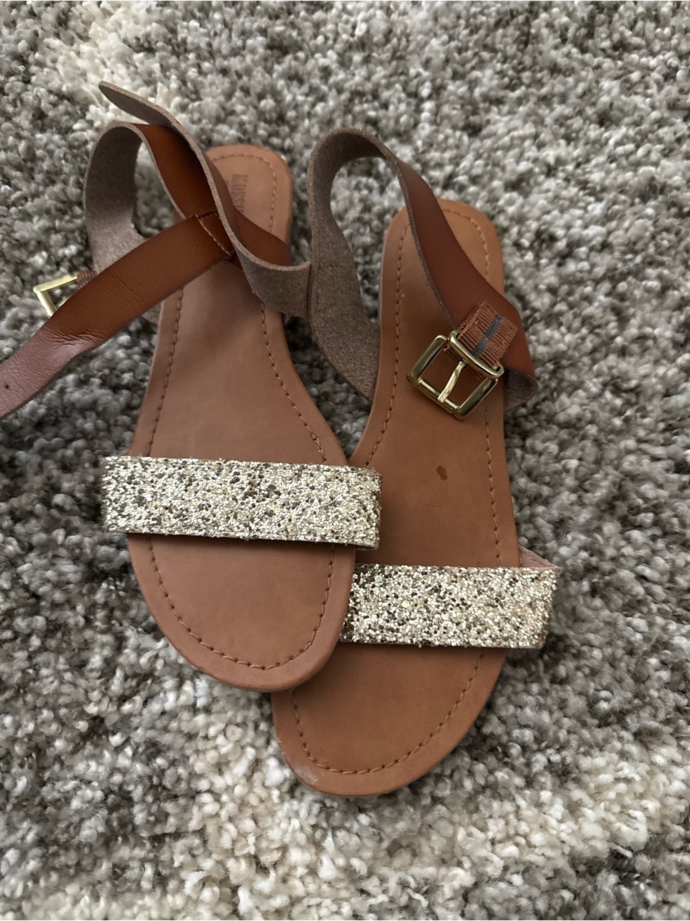 Mossimo Supply Co. Brown Sandals with Gold Glitter Toe Straps